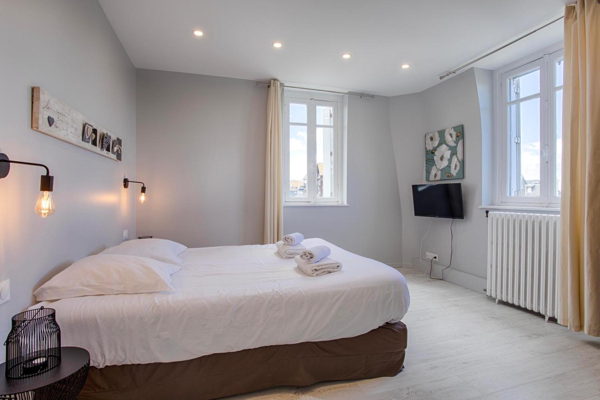 Centre Ville Deauville Extérieur photo